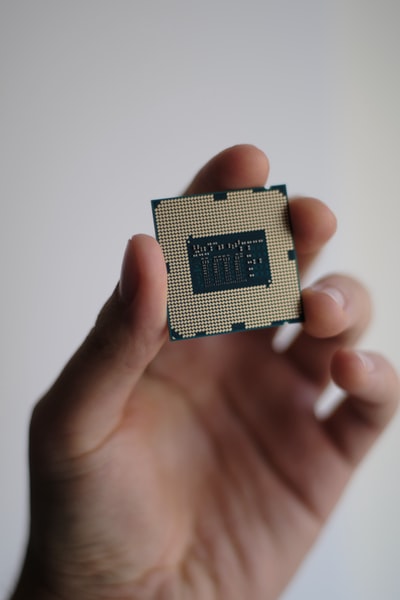 CPUに許容される最高温度はいくつですか